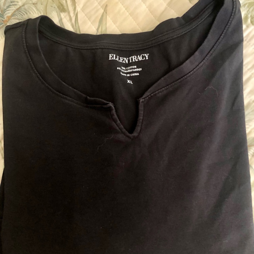 Black T shirt/blouse XL